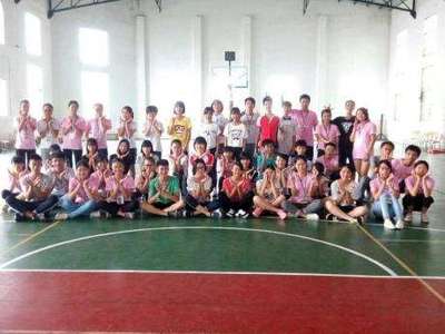 趣味运动会,彰显青春之风采