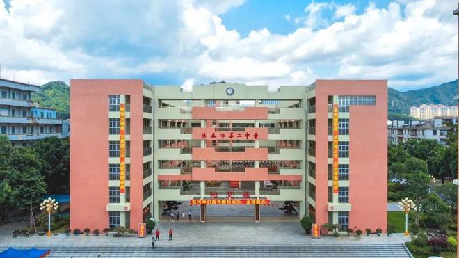 广州华立学院寒访Part3 | 校铸桃李,携香归来
