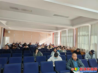 示范引领,共促成长--铜山中学开展教学示范课教研活动